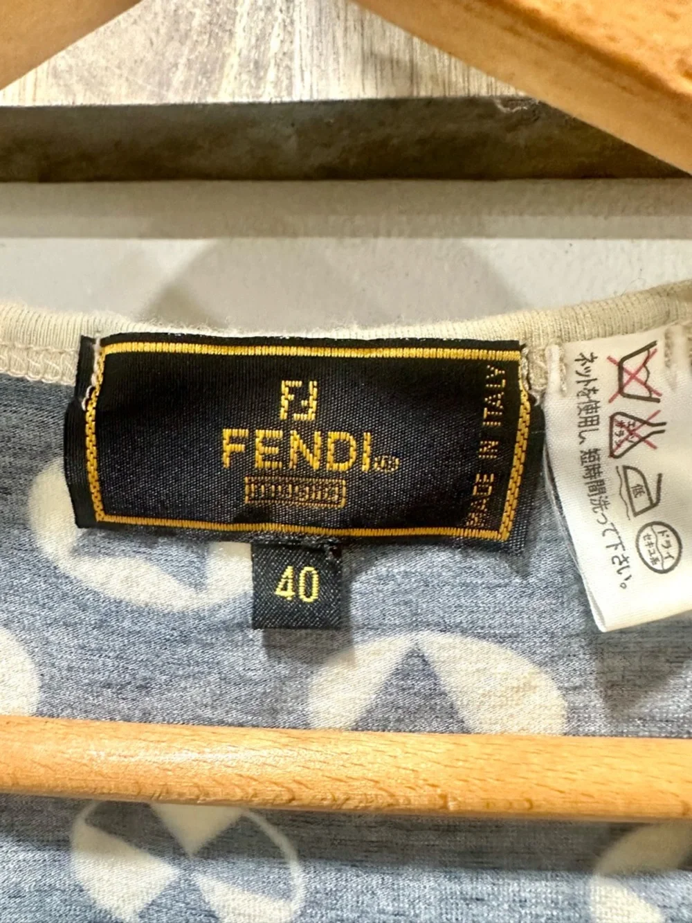 Fendi Black & Cream Graphic Crop Tank Size 40 (US 6) - Picture 4 of 9